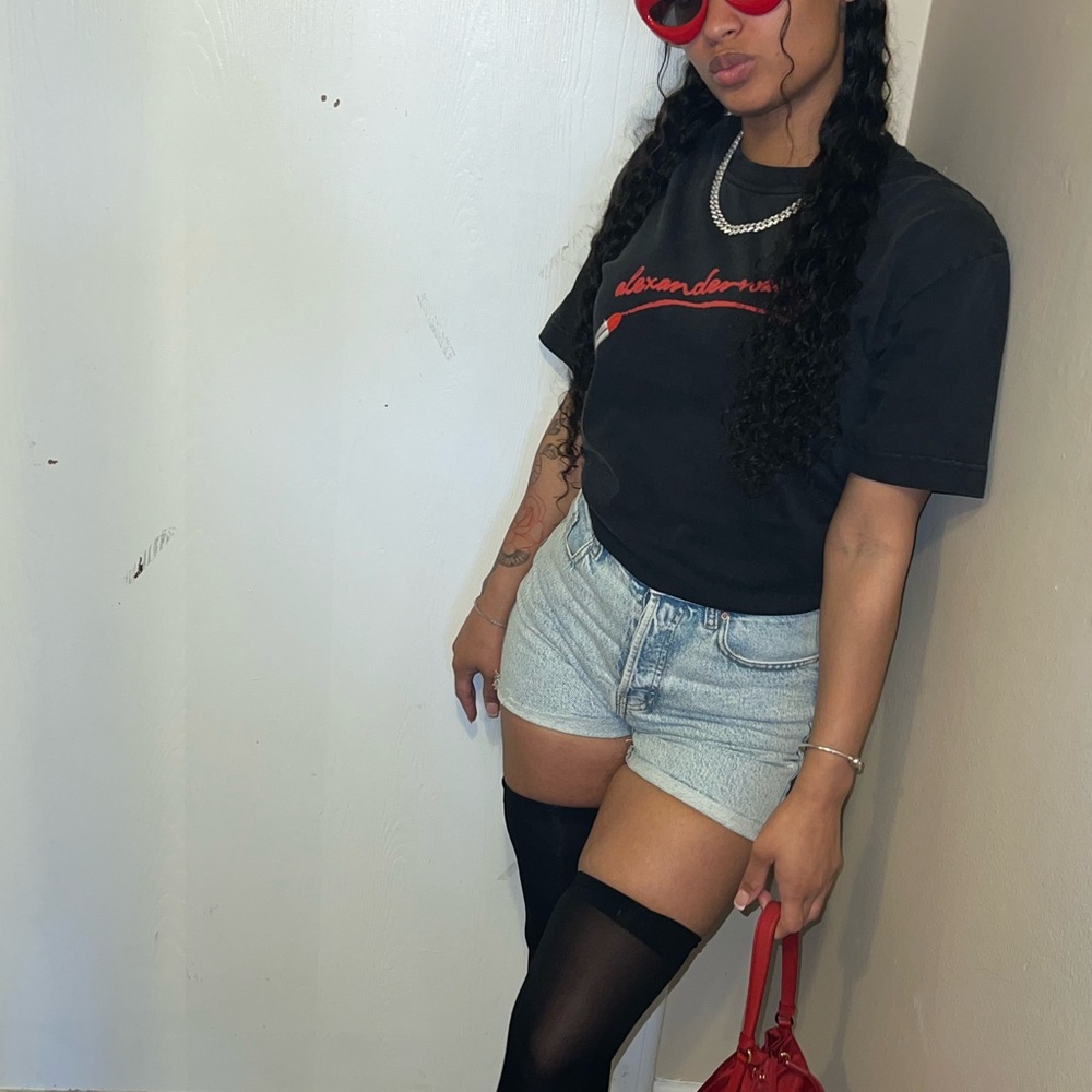 Alexander Wang Black Lipstick T-Shirt - Picture 2 of 4